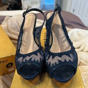 Chic Navy Slingback Heels by Couture